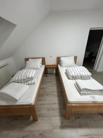 Sleep And Fly Room'S By Dado & Lela Velika Gorica Exterior photo